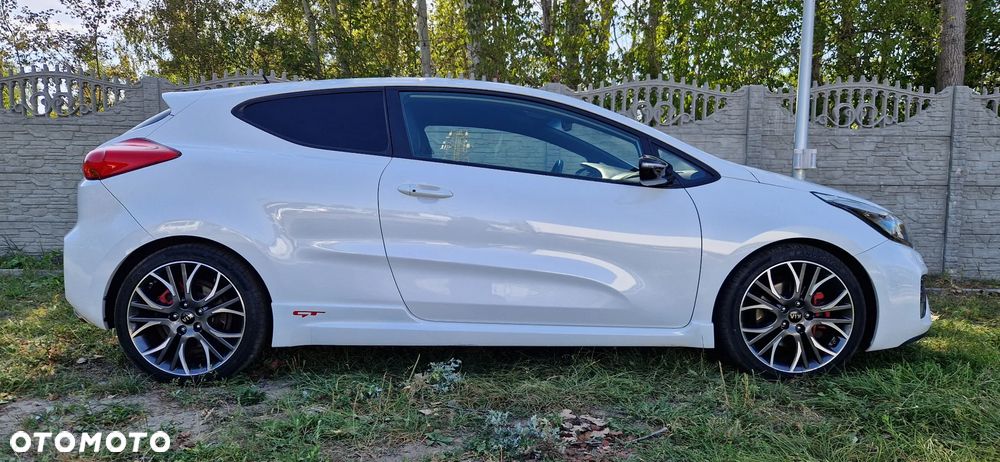 Kia Ceed 1.6 T-GDI GT - 2