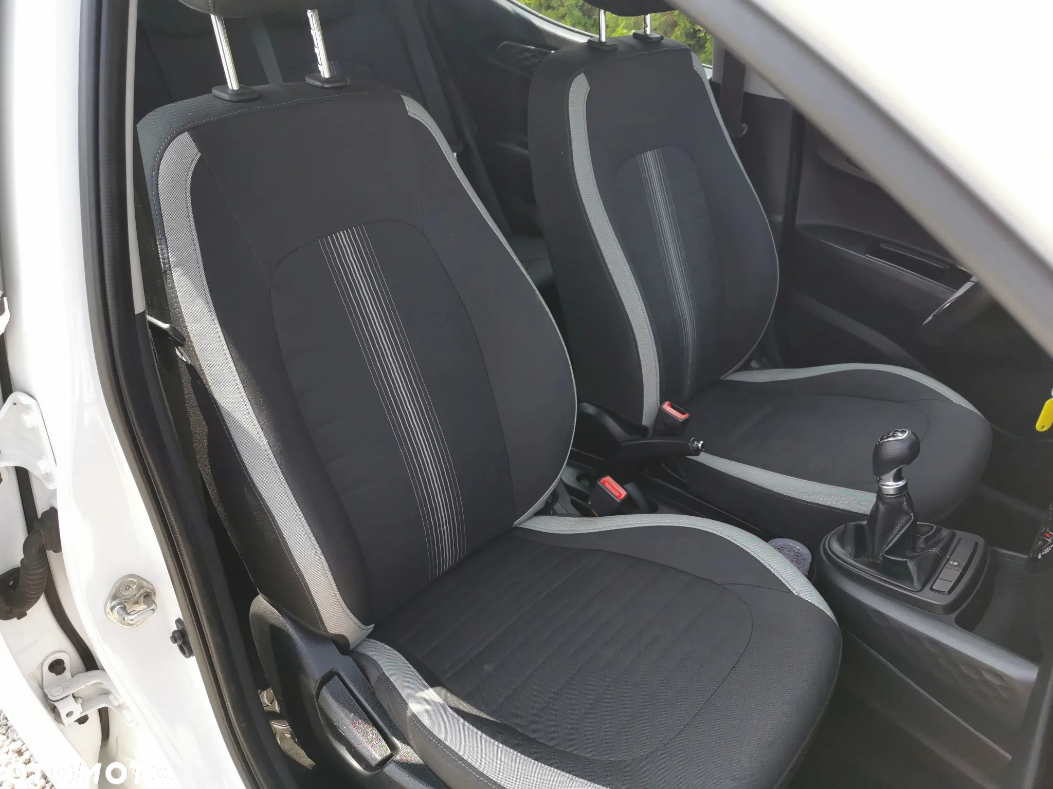 Hyundai i10 1.2 Comfort - 25