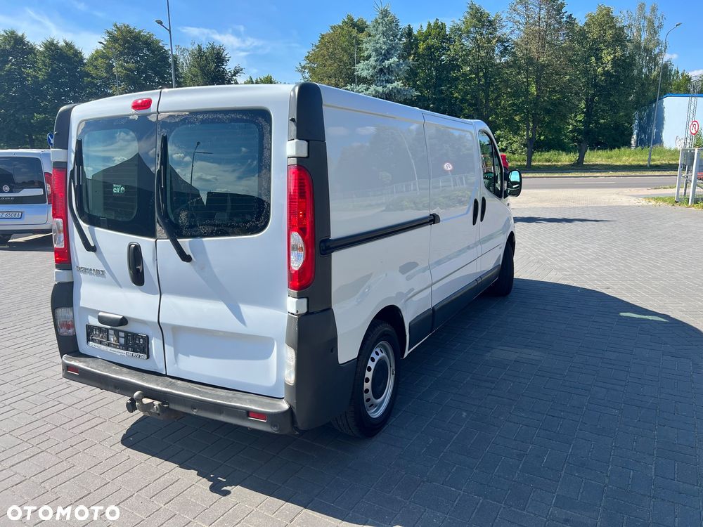 Renault Trafic - 13