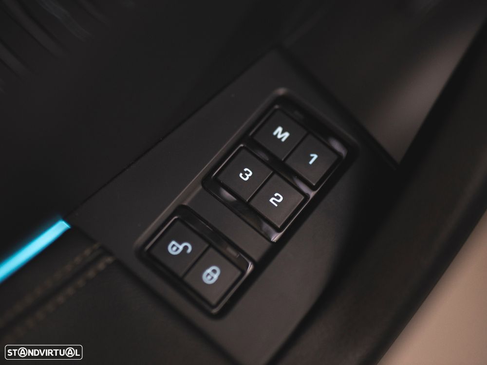 Jaguar F-Pace 2.0 i4D R-Sport AWD Aut. - 21