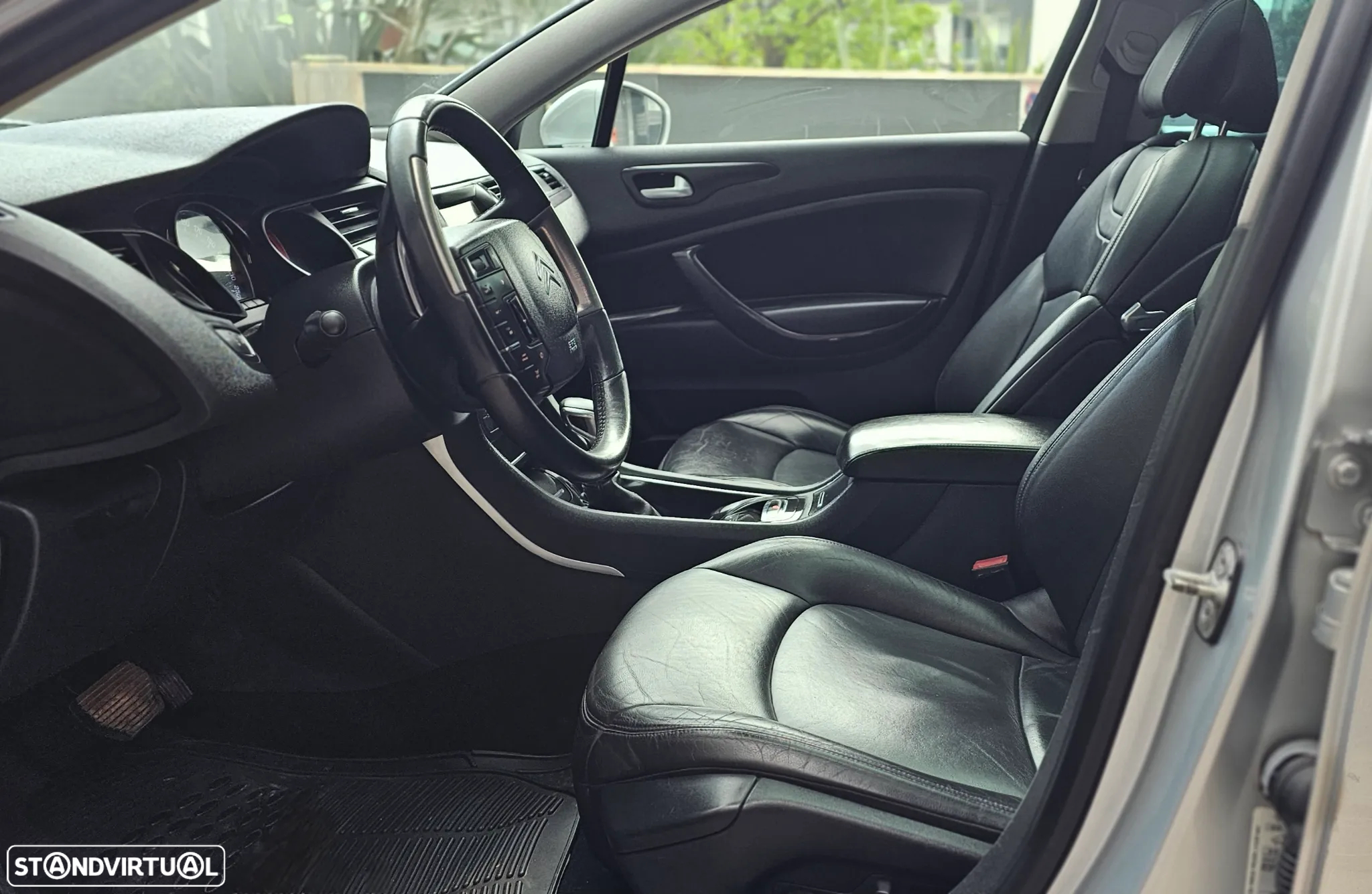 Citroën C5 Tourer 2.7 HDi V6 Exclusive Aut. - 9