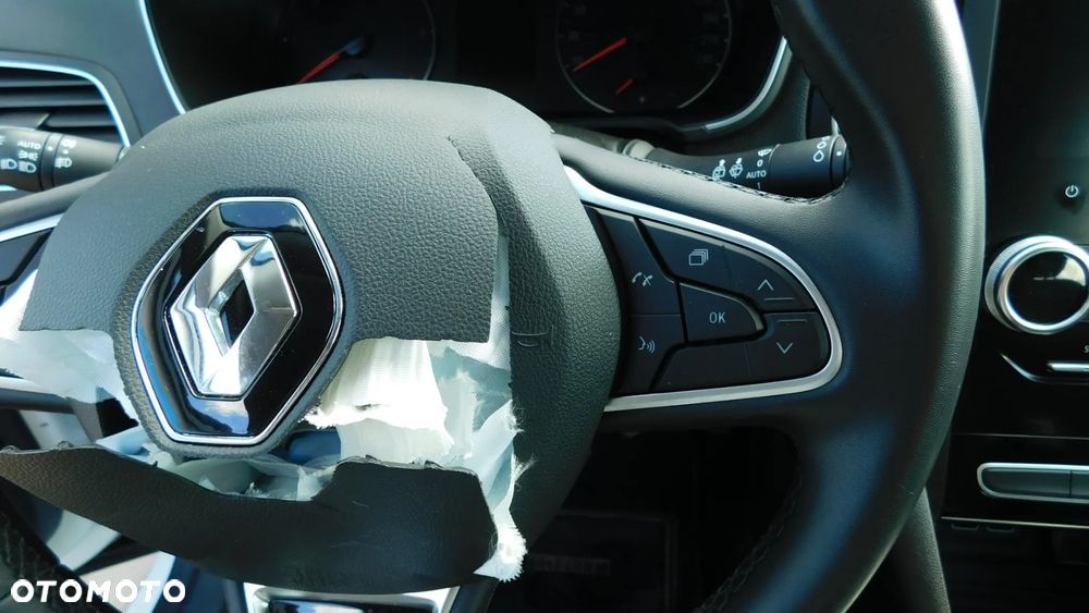 Renault Megane 1.5 Blue dCi Intens - 15