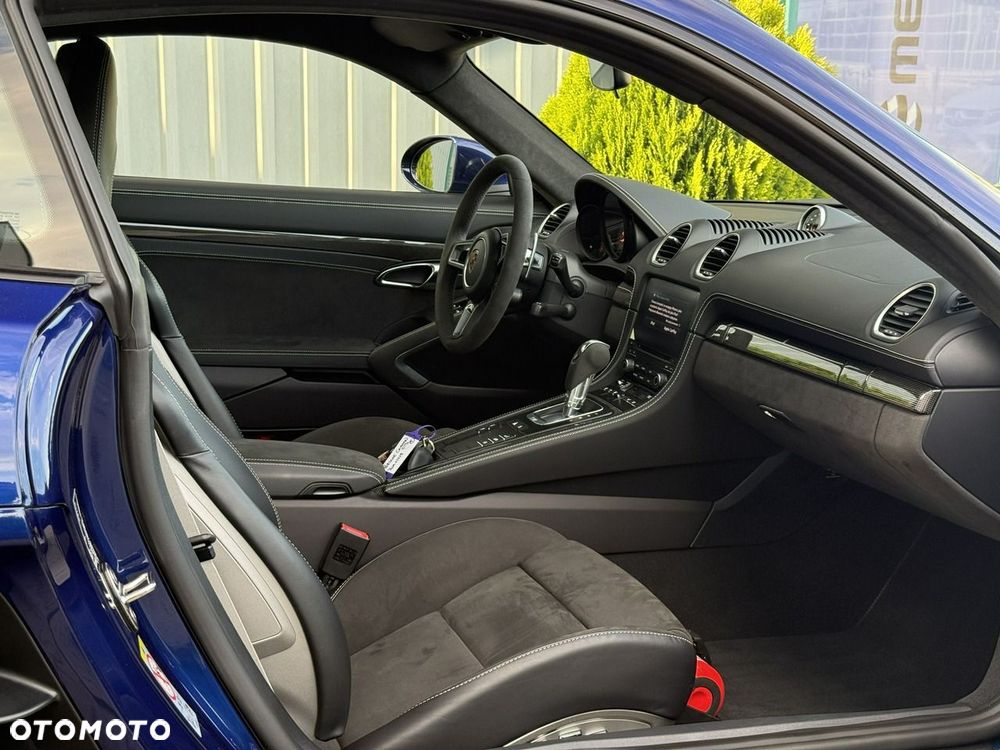 Porsche 718 Cayman GTS 4.0 PDK - 27