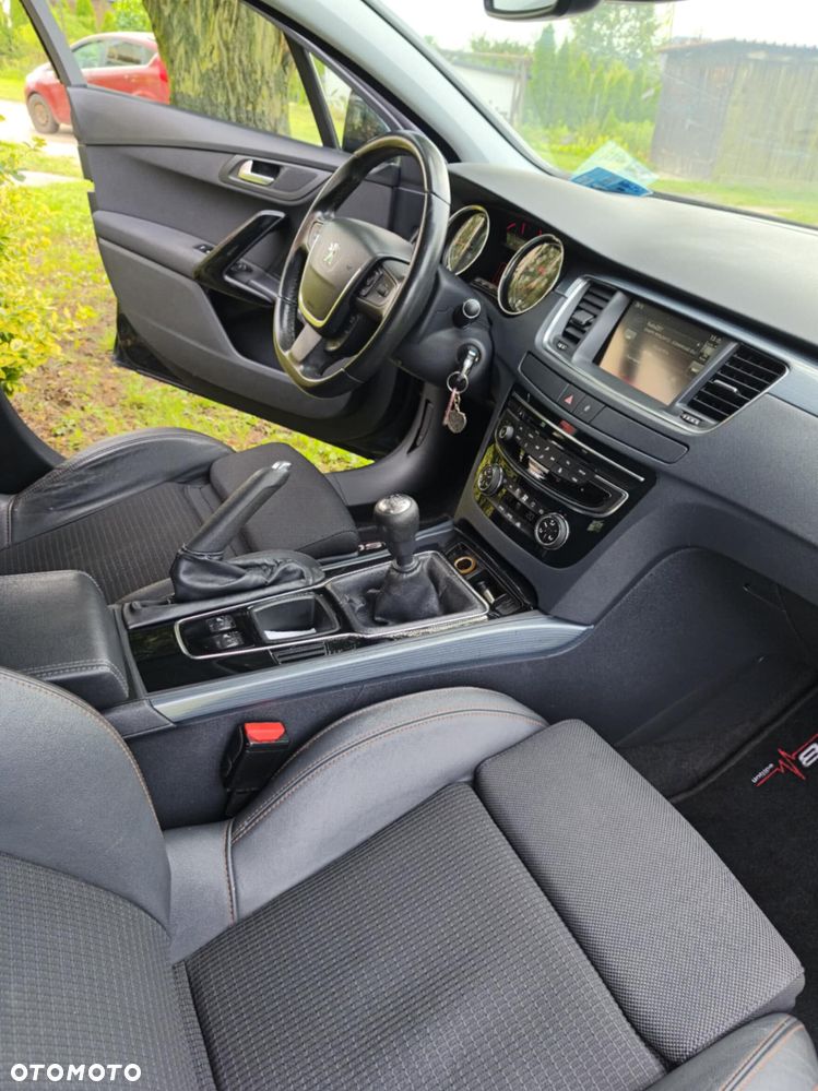 Peugeot 508 HDi FAP 160 Active - 10