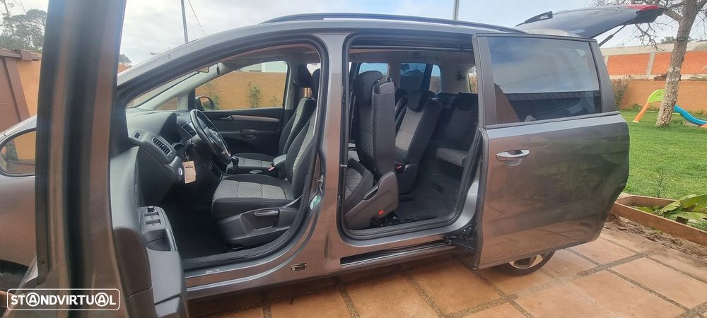 VW Sharan - 16