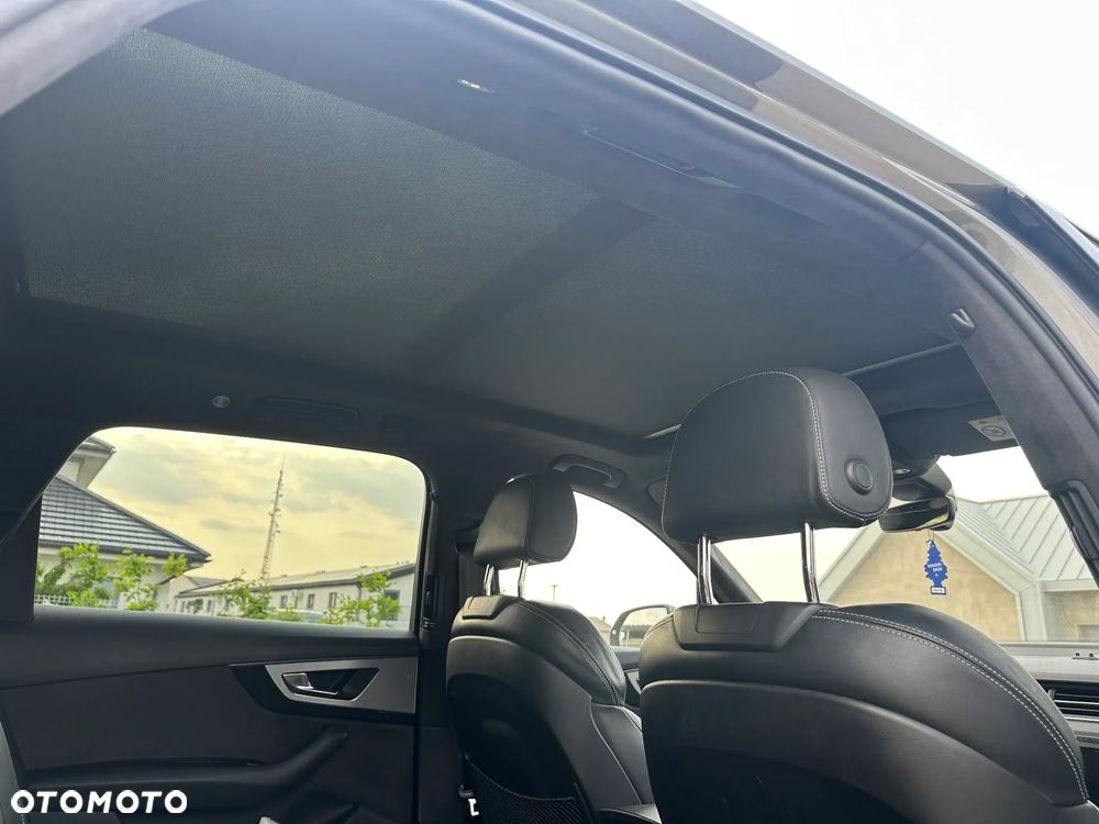 Audi Q7 - 18