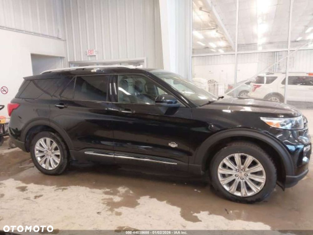 Ford Explorer - 5