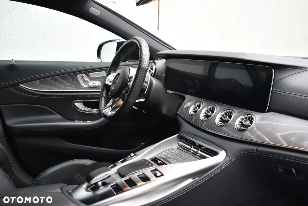 Mercedes-Benz AMG GT 43 4Matic+ Coupe 4D Speedshift TCT 9G - 17