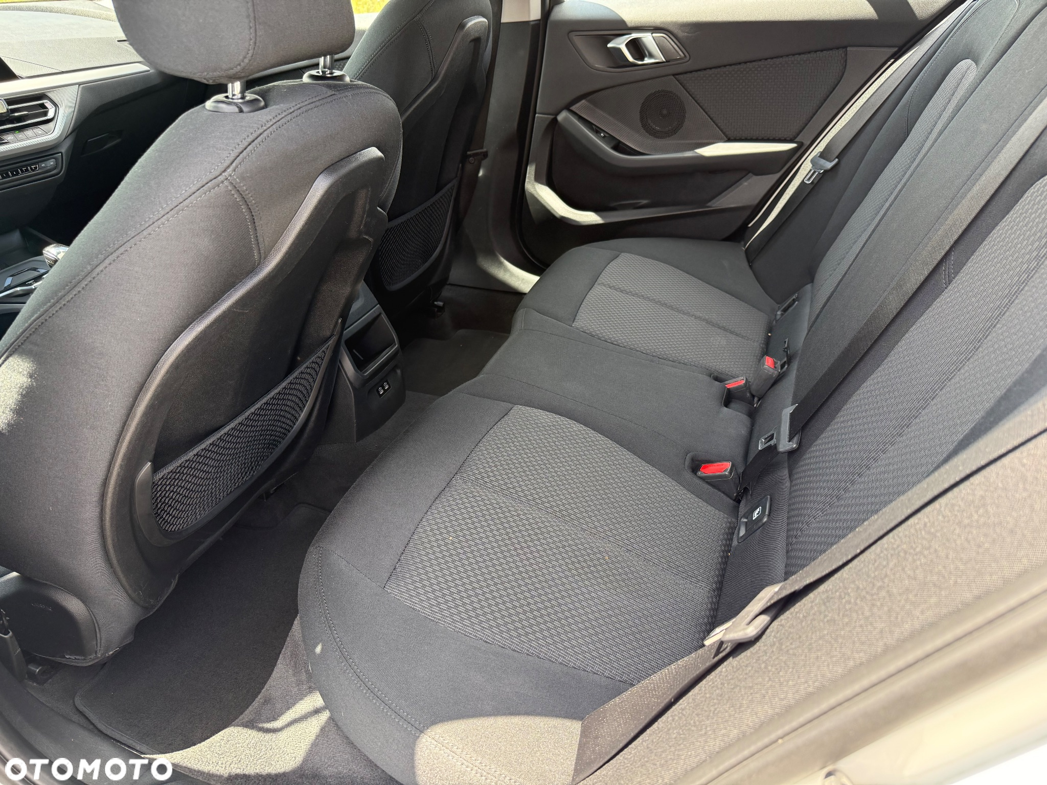 BMW Seria 1 118i - 12