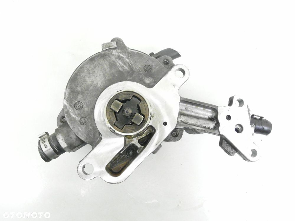 POMPA VACUM AUDI A4 B6 1.9 TDI 038145209C - 3