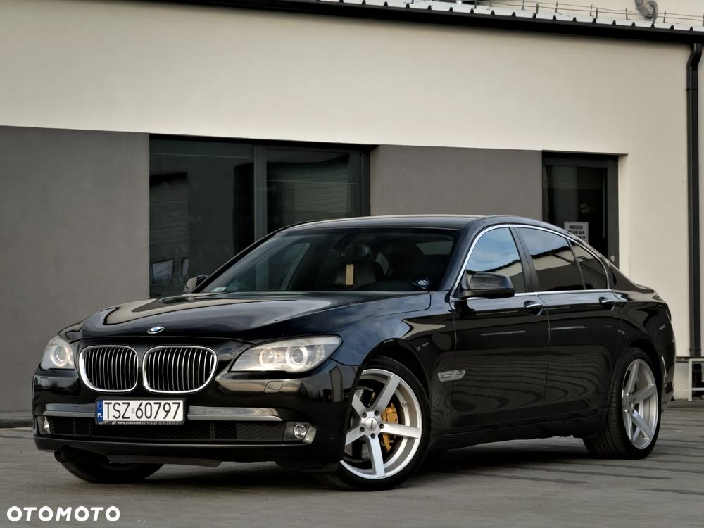 BMW Seria 7 740d - 19