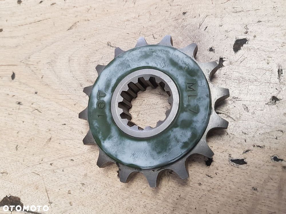 Zębatka napędowa przód Honda VFR750F CBR900RR VF750 VTR1000 CB900 23801-ML7-920 - 4