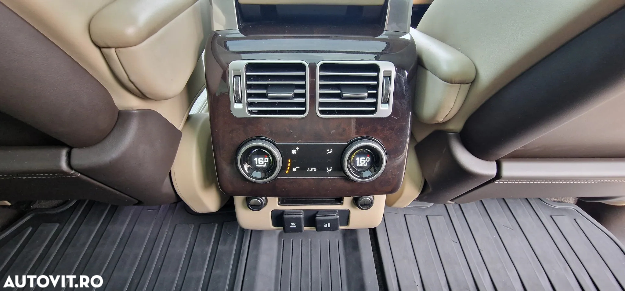 Land Rover Range Rover 3.0L SDV6 Vogue - 24