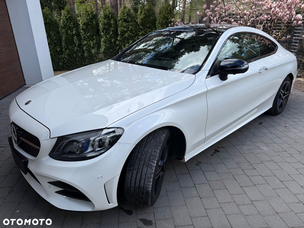 Mercedes-Benz Klasa C 220 d 4Matic 9G-TRONIC AMG Line - 1