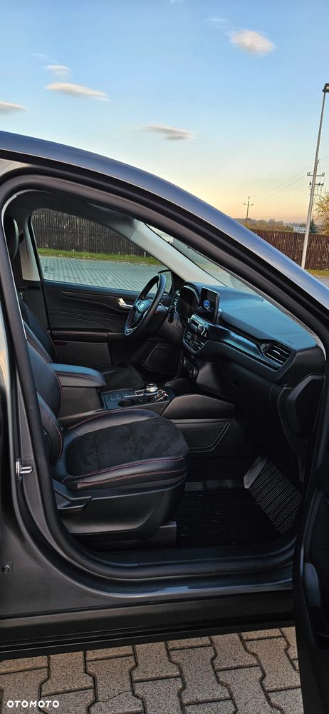 Ford Escape - 12