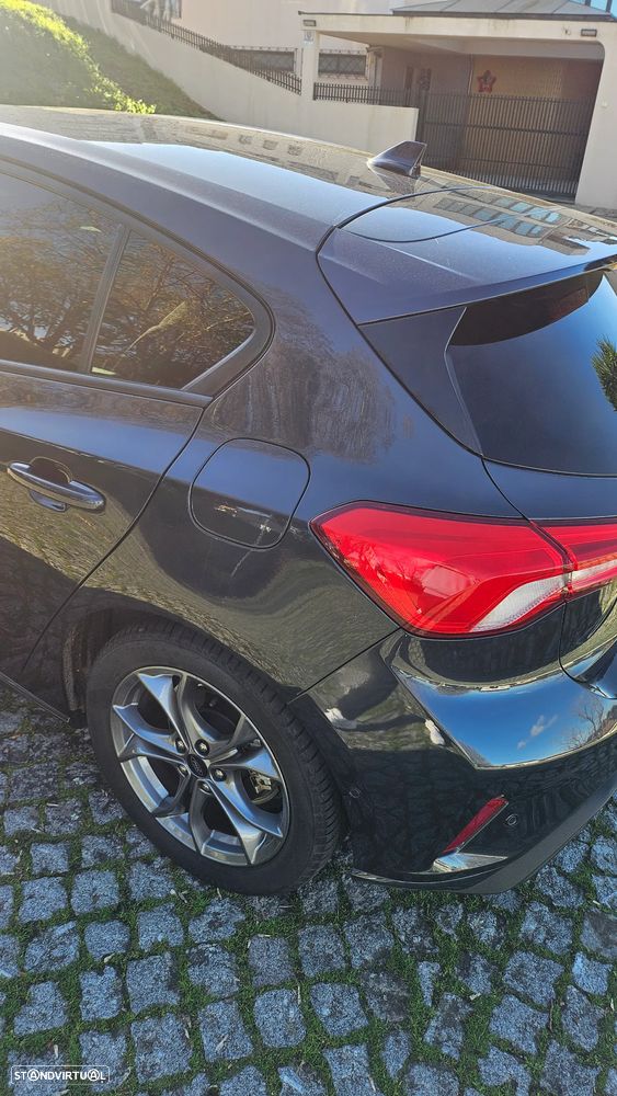 Ford Focus 1.0 EcoBoost MHEV ST-Line - 8