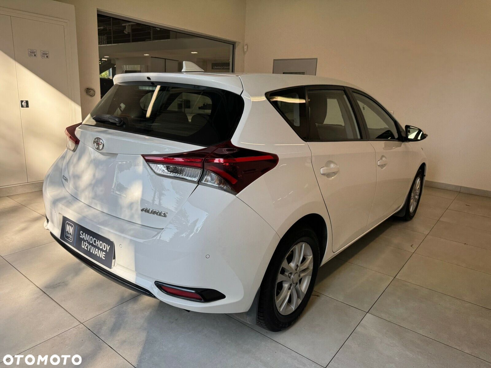 Toyota Auris - 4