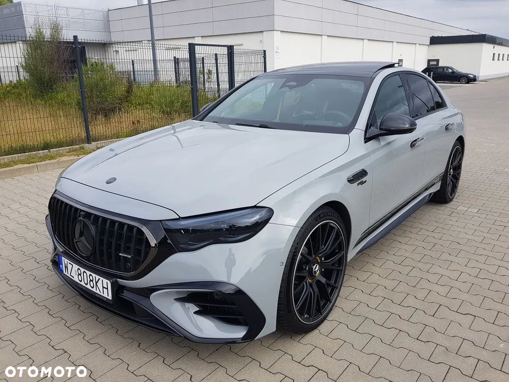Mercedes-Benz Klasa E AMG 53 PHEV 4Matic+ 9G-Tronic TCT - 32