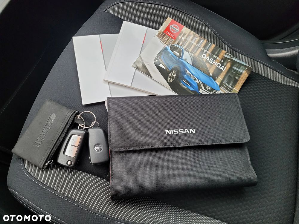 Nissan Qashqai 1.2 DIG-T N-Connecta - 34