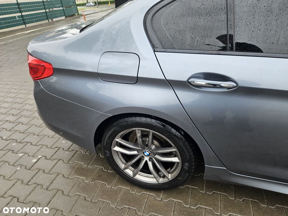 BMW Seria 5 520d xDrive - 19