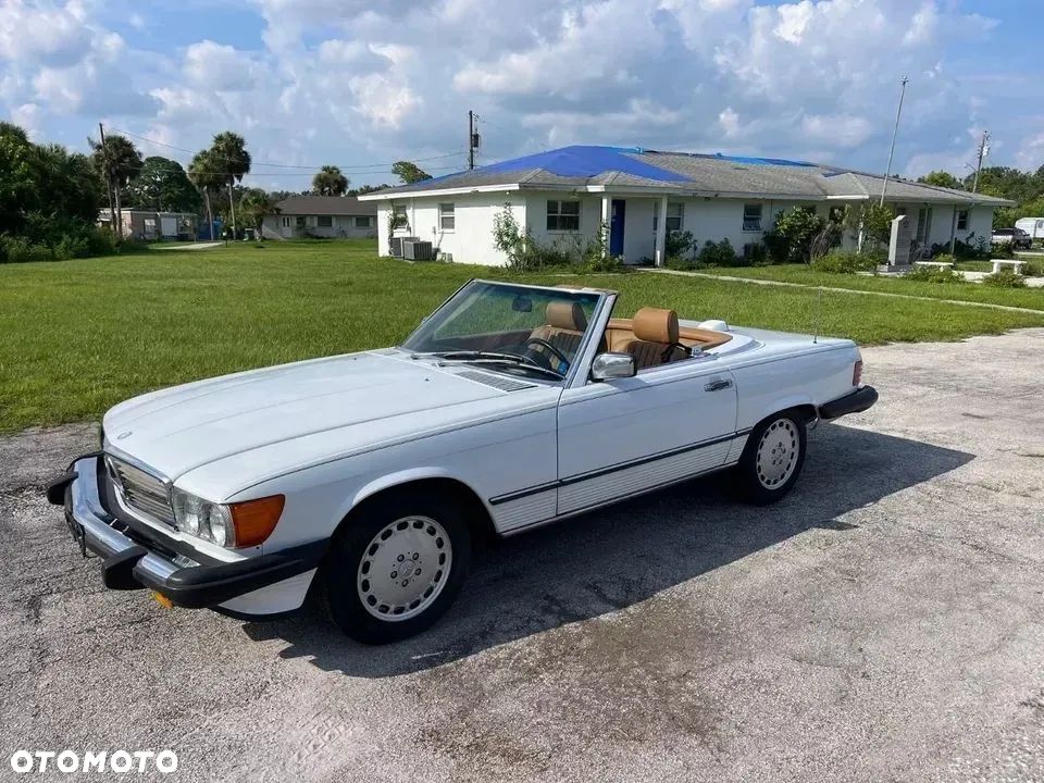 Mercedes-Benz SL - 13