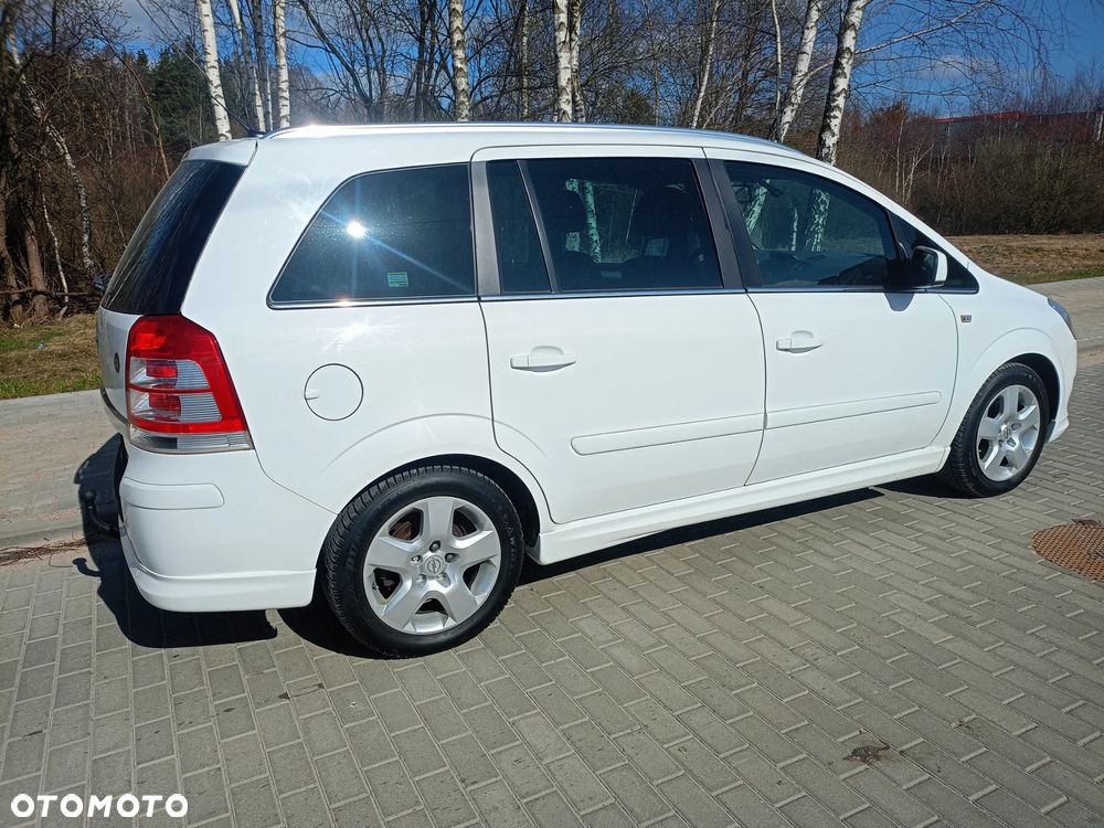 Opel Zafira 1.8 Design Edition - 7