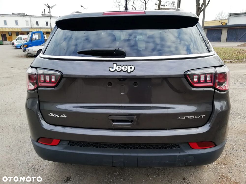 Jeep Compass - 3