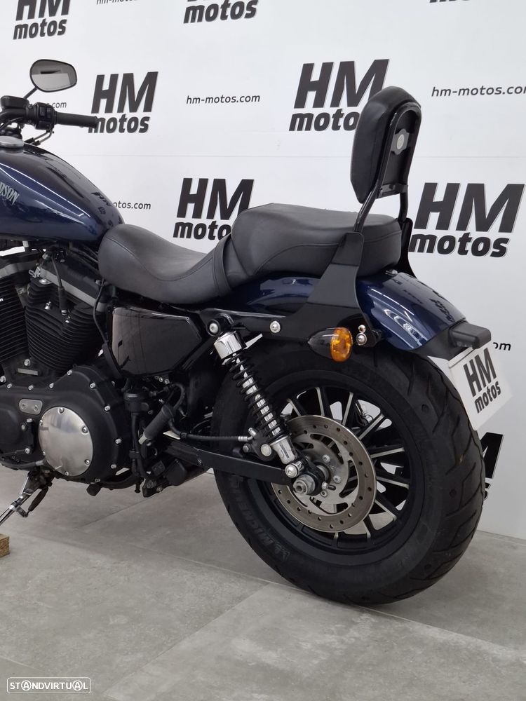 Harley-Davidson 883 IRON - 12