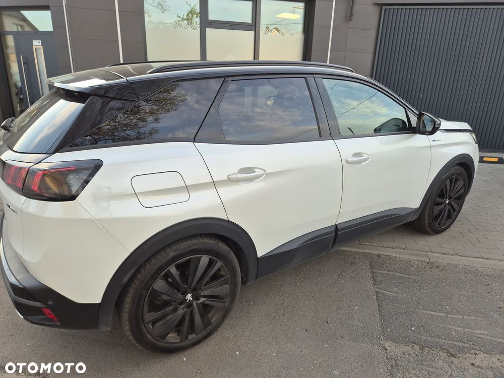 Peugeot 3008 1.6 PureTech Hybrid4 PHEV GT Pack S&S EAT8 - 8