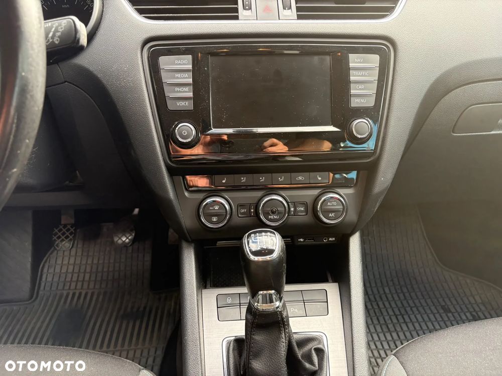 Skoda Octavia 2.0 TDI Joy - 12