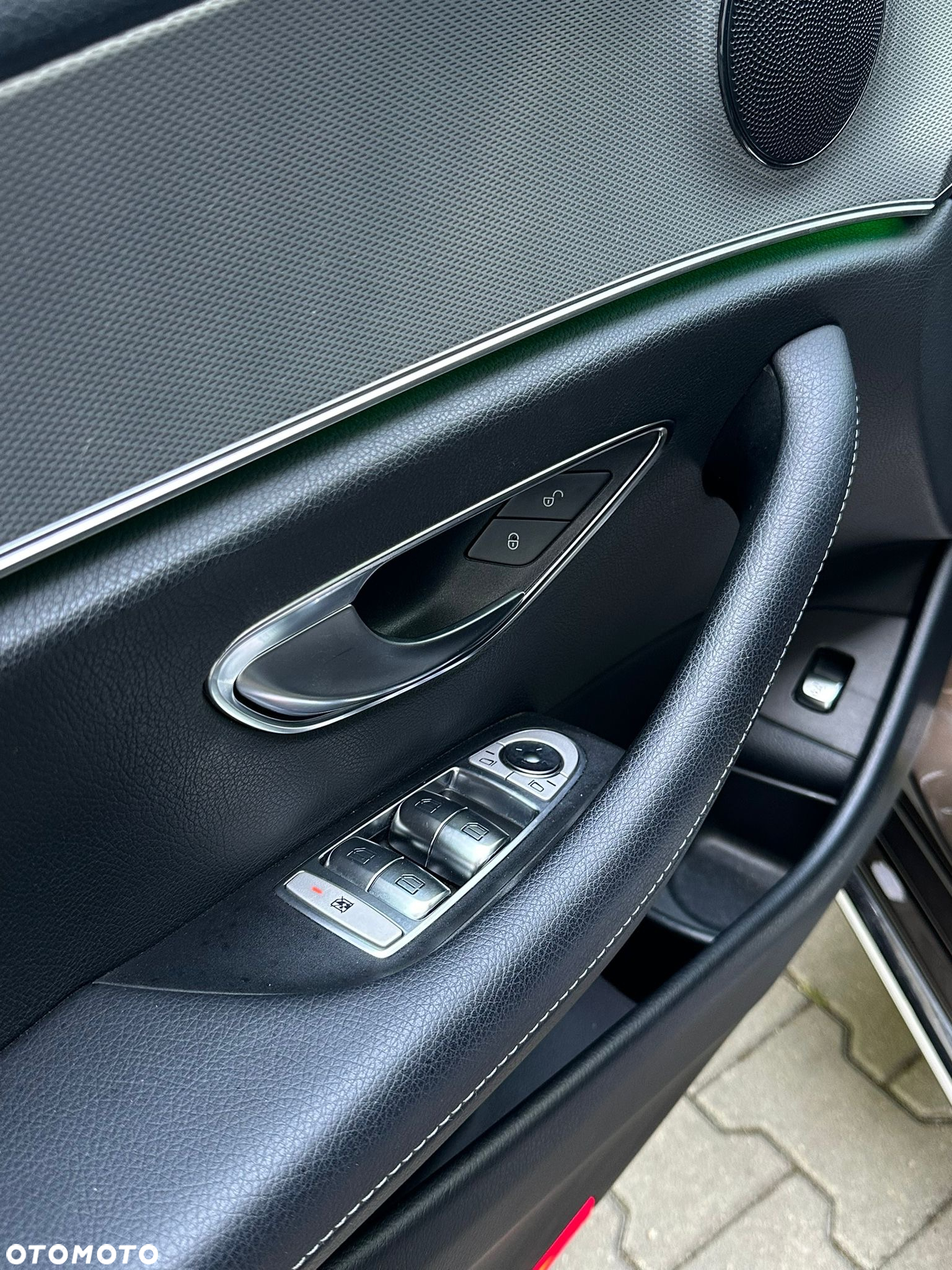 Mercedes-Benz Klasa E 350 BlueTEC 9G-TRONIC Classic - 21