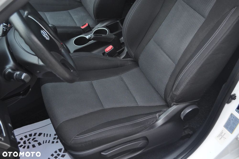 Hyundai i30 blue 1.4 Classic - 18