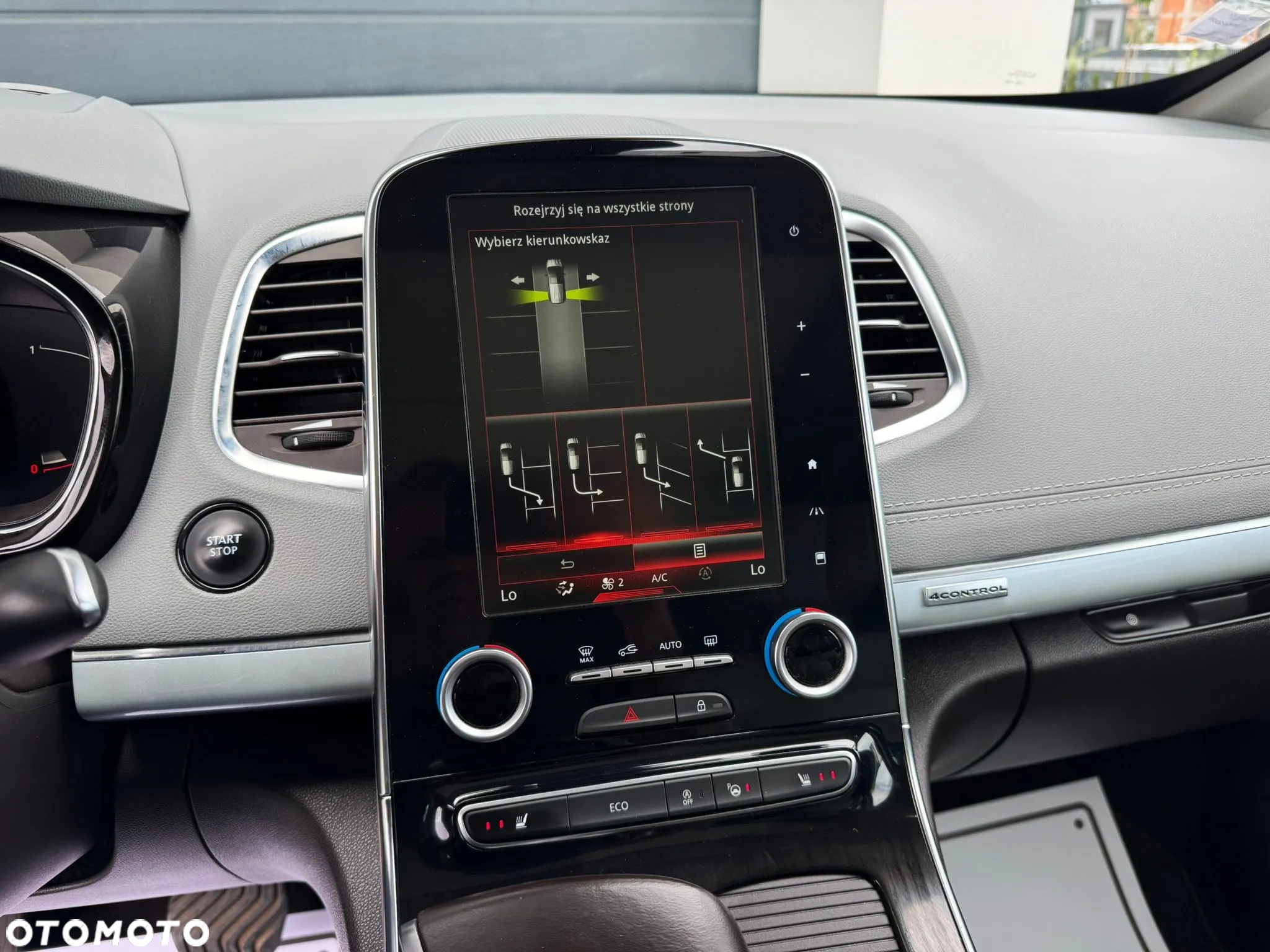 Renault Espace 1.6 dCi Energy Initiale Paris EDC 7os - 13