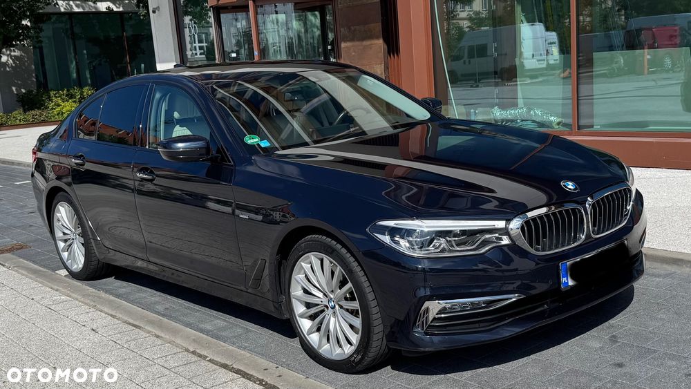 BMW Seria 5 540i Luxury Line sport - 4