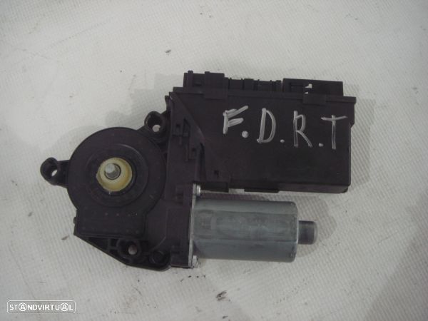 Motor De Elevador Fr Dta Audi A4 (8Ec, B7) - 1