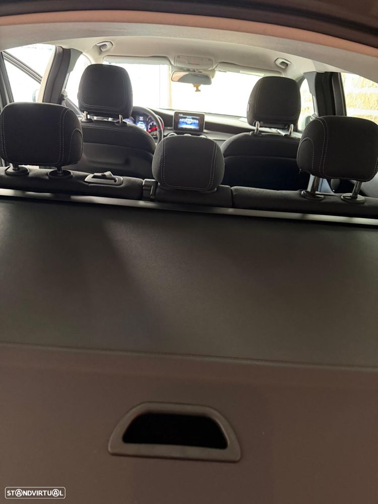 Mercedes-Benz GLC 250 d 4Matic 9G-TRONIC - 11