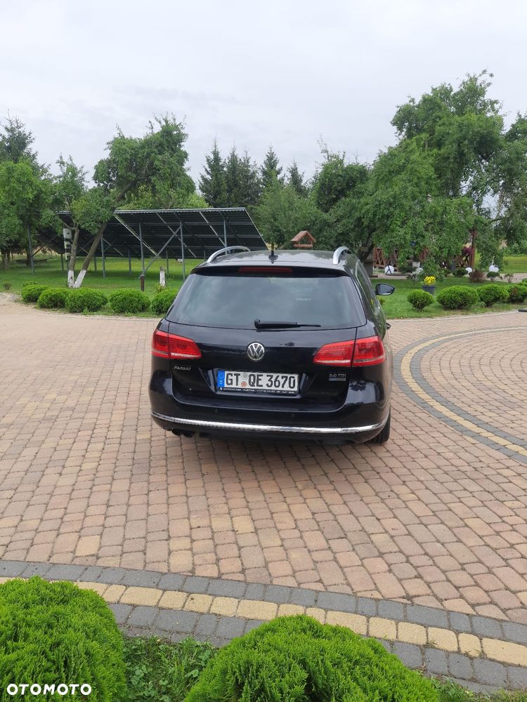 Volkswagen Passat - 3