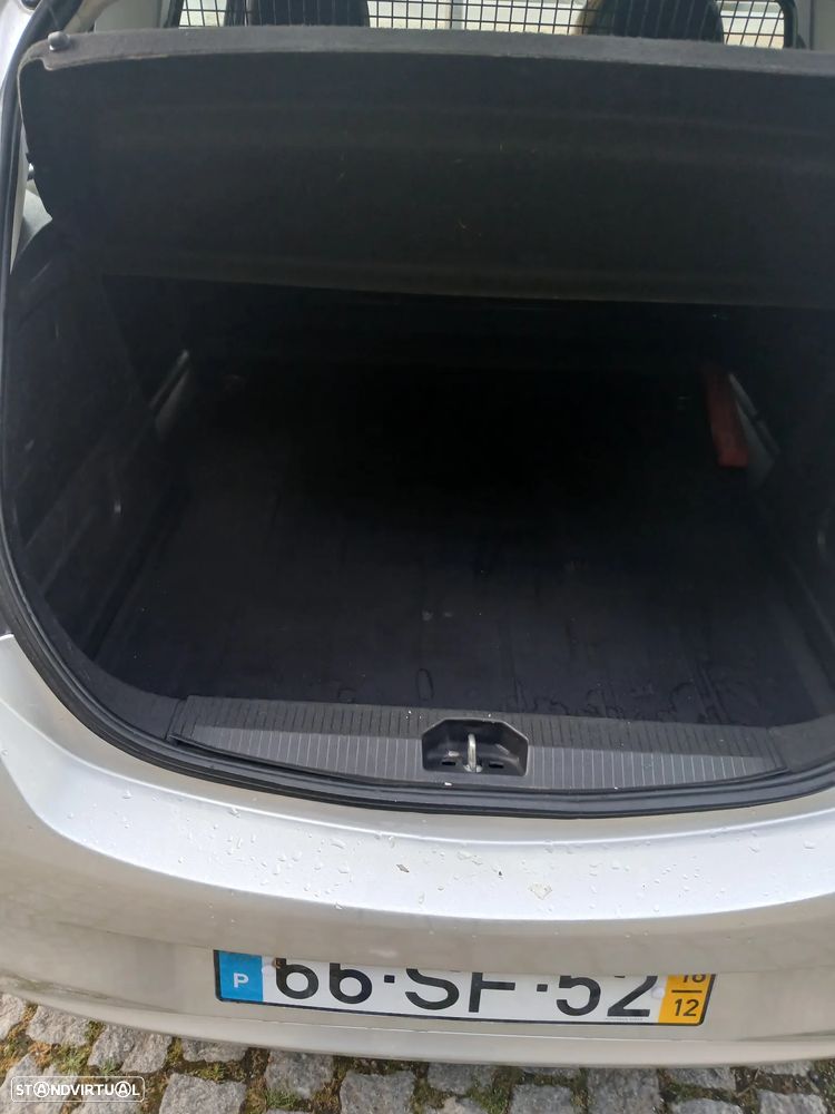 Opel Corsa 1.3 CDTI Van comercial - 11