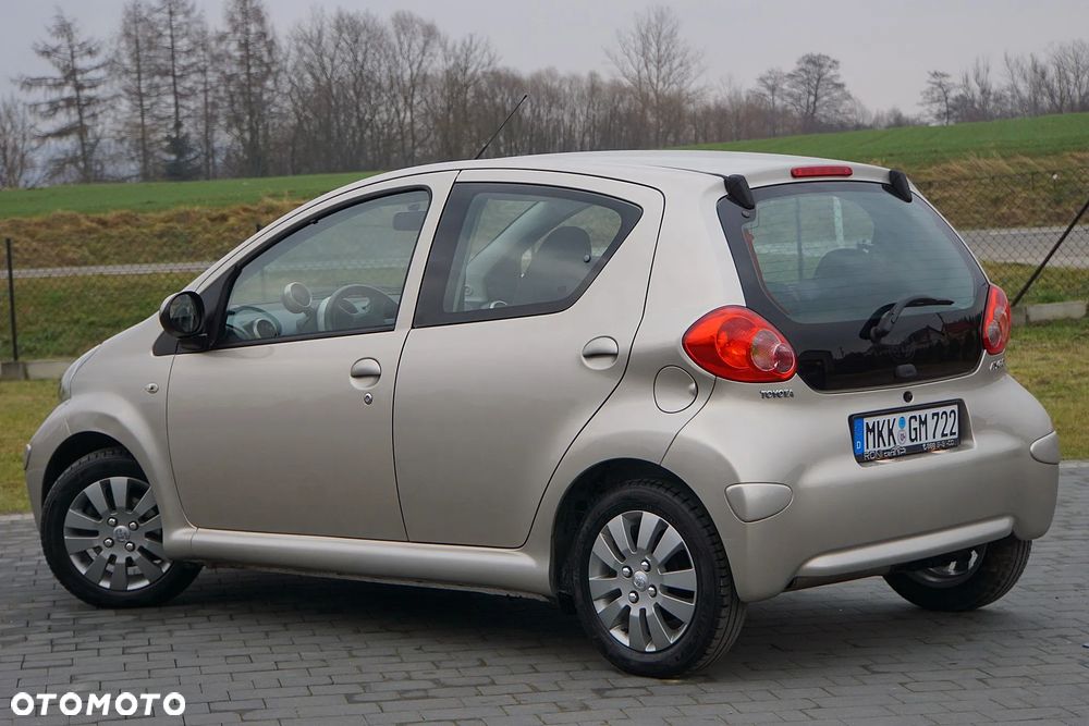 Toyota Aygo 1.0 VVT-i Premium - 9