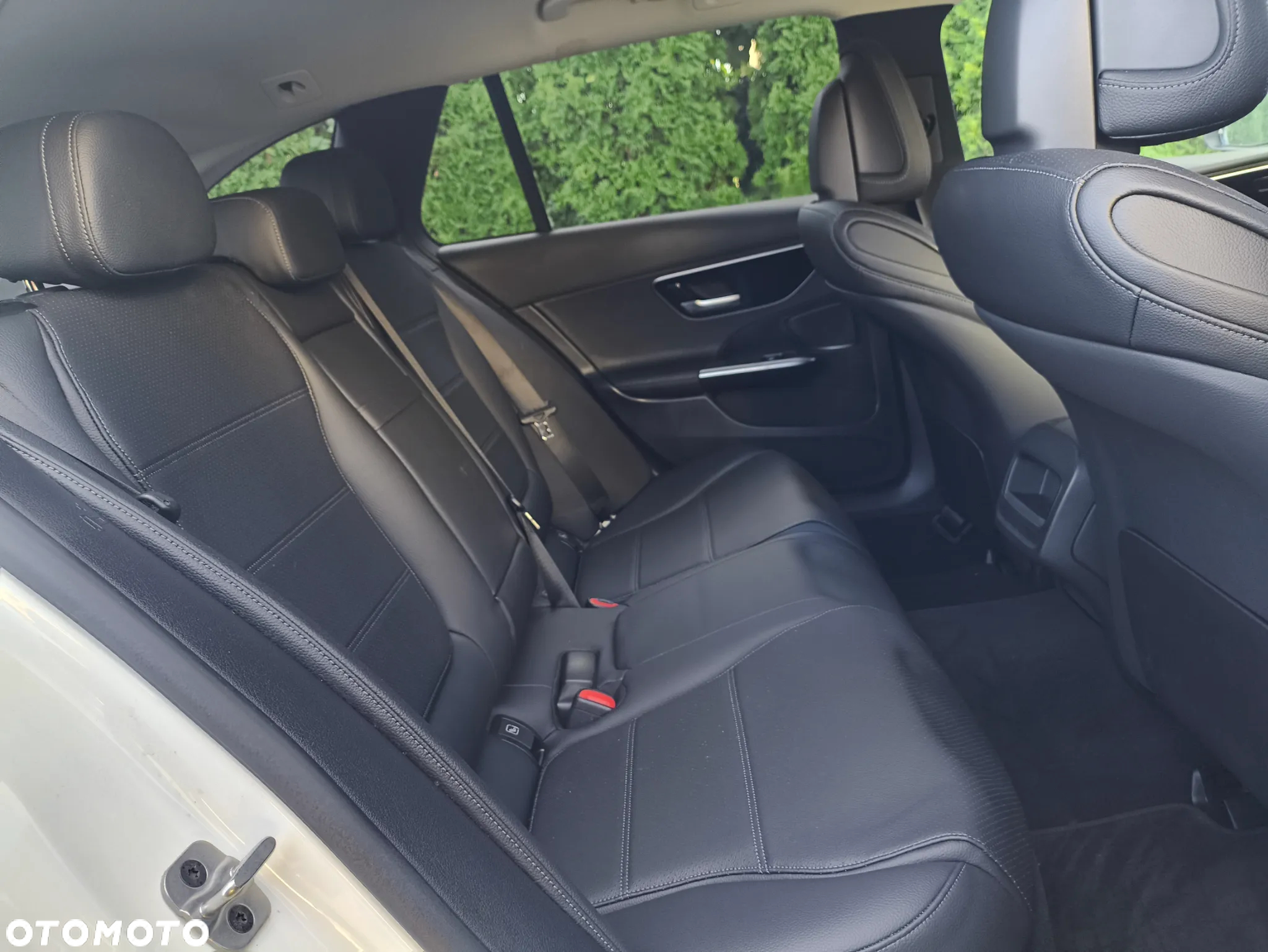 Mercedes-Benz Klasa C 220 d 9G-TRONIC - 24