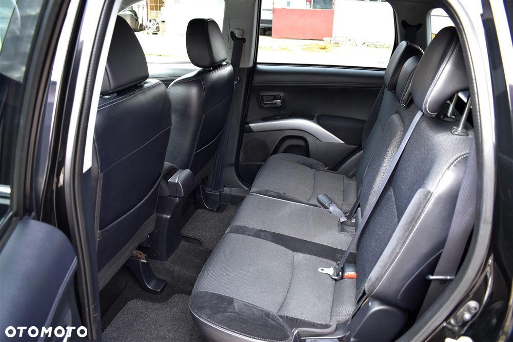 Mitsubishi Outlander 2.0 2WD Diamant Edition - 14