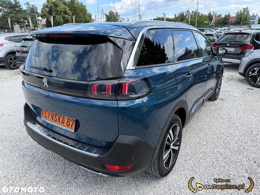 Peugeot 5008 - 5
