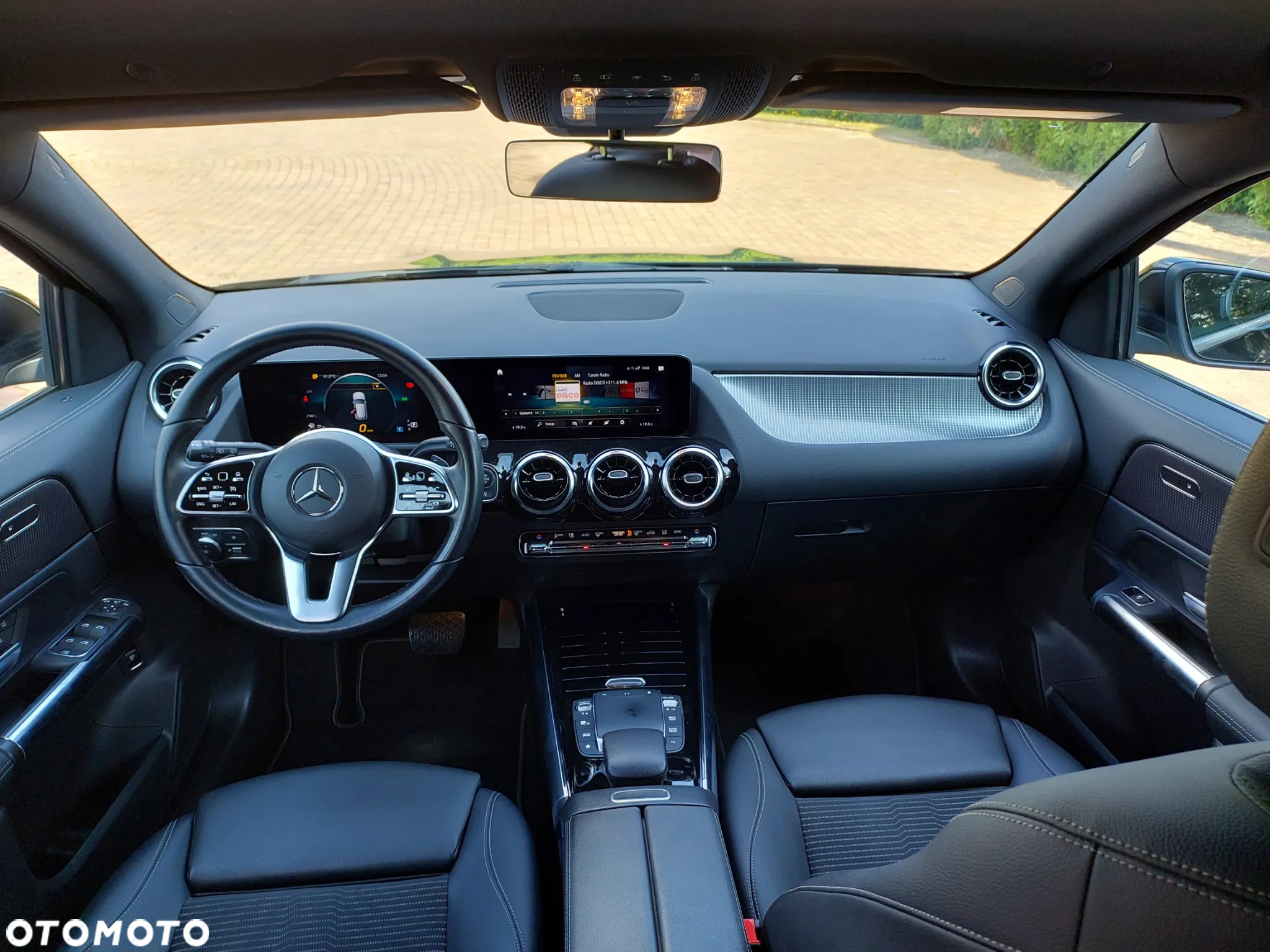 Mercedes-Benz GLA 200 d AMG Line - 2
