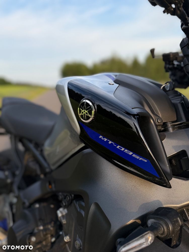 Yamaha MT - 12
