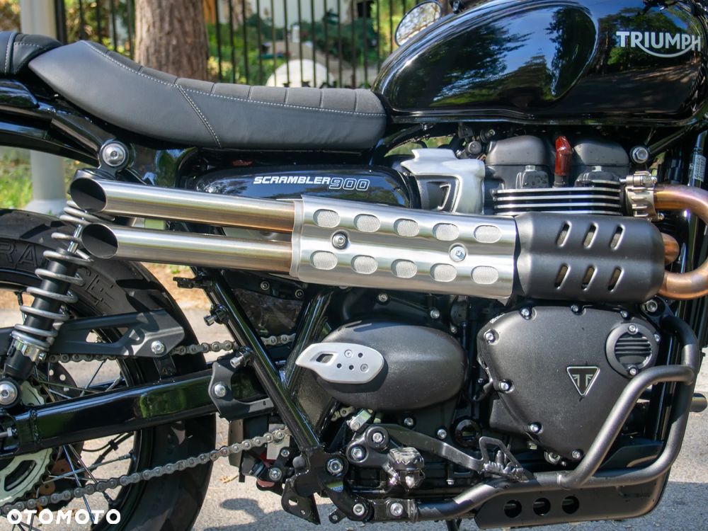 Triumph Scrambler - 2