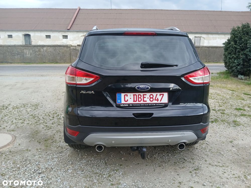 Ford Kuga 2.0 TDCi 4x4 Titanium - 10