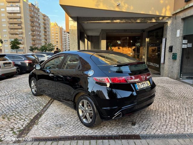 Honda Civic 1.4 i-VTEC Sport Edition - 13