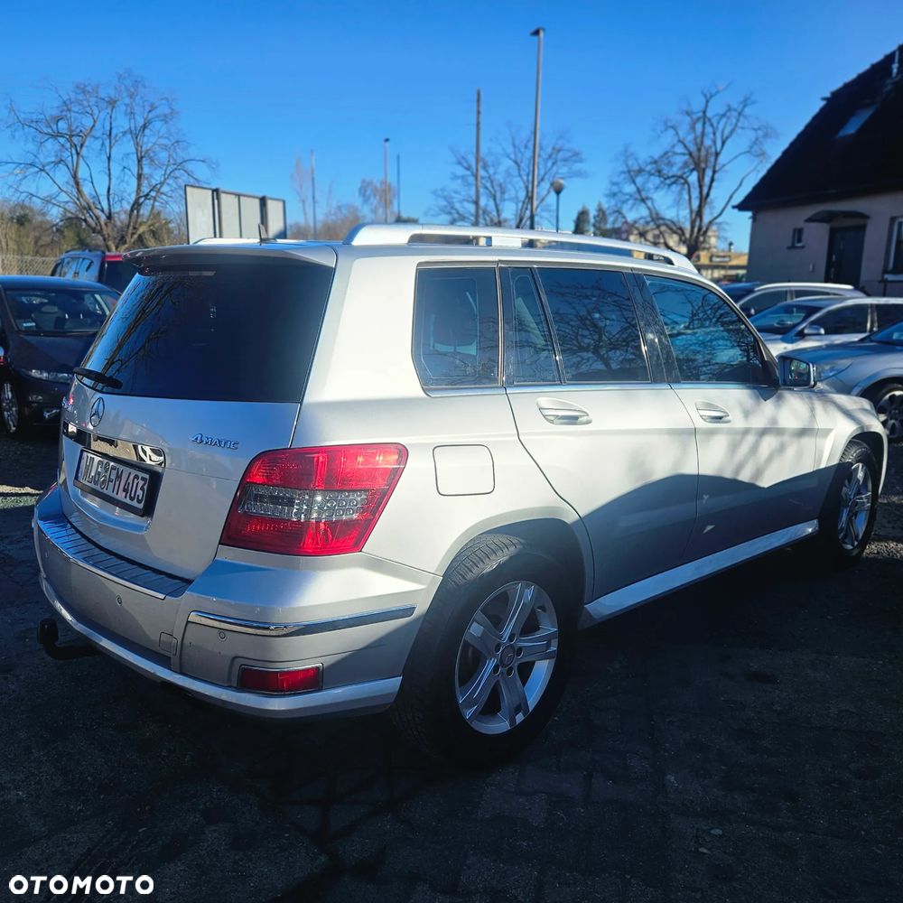 Mercedes-Benz GLK 320 CDI DPF 4Matic 7G-TRONIC Edition 1 - 5