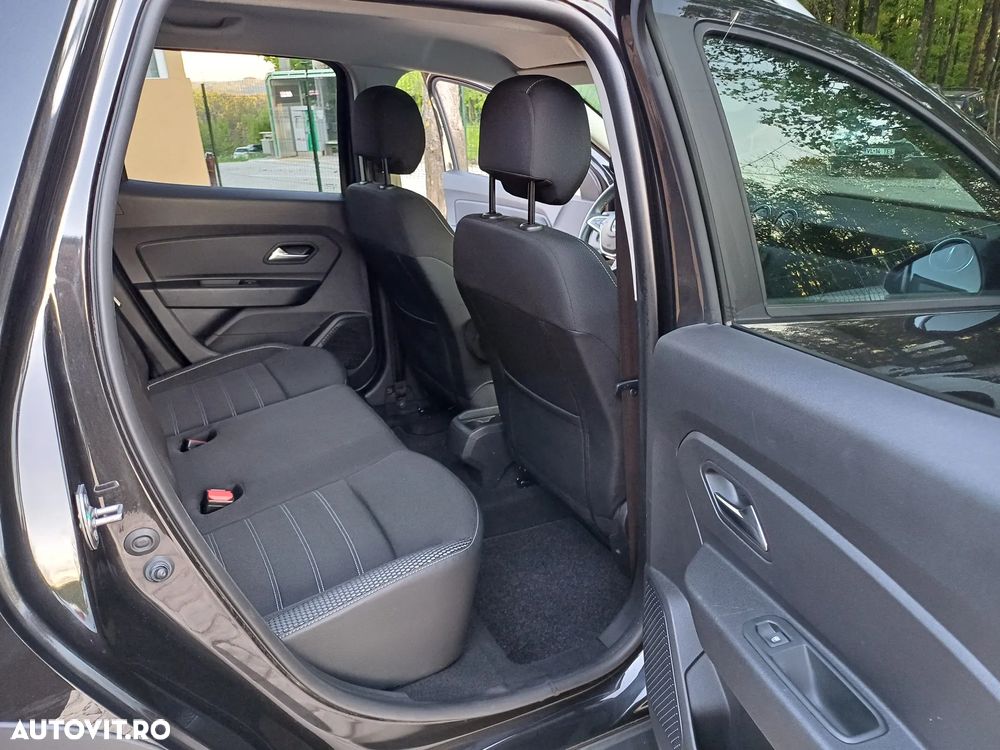 Dacia Duster 1.6 SCe Prestige jante 17" - 9