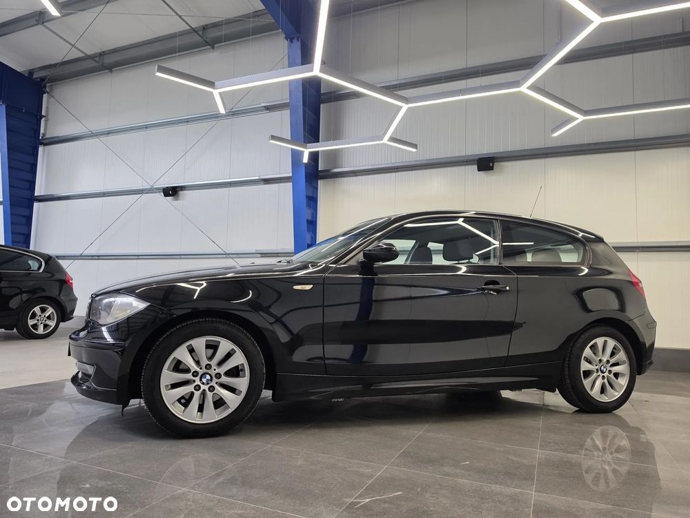 BMW Seria 1 118i - 4